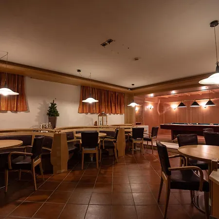 Hotel Engel Canazei