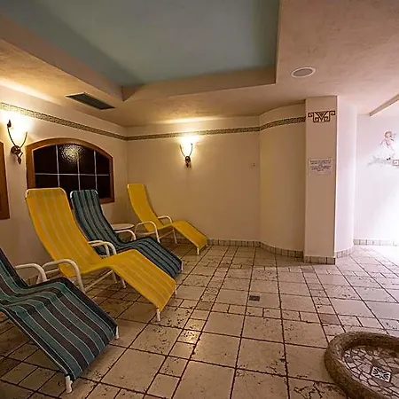 Engel فندق