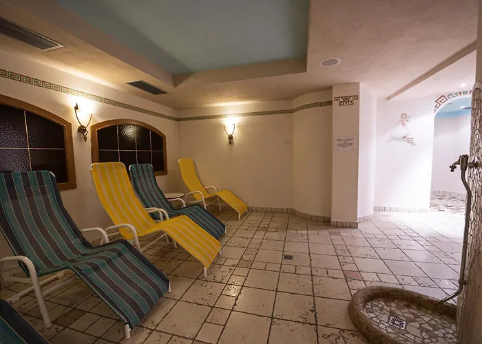 ホテル Engel カナツェーイ